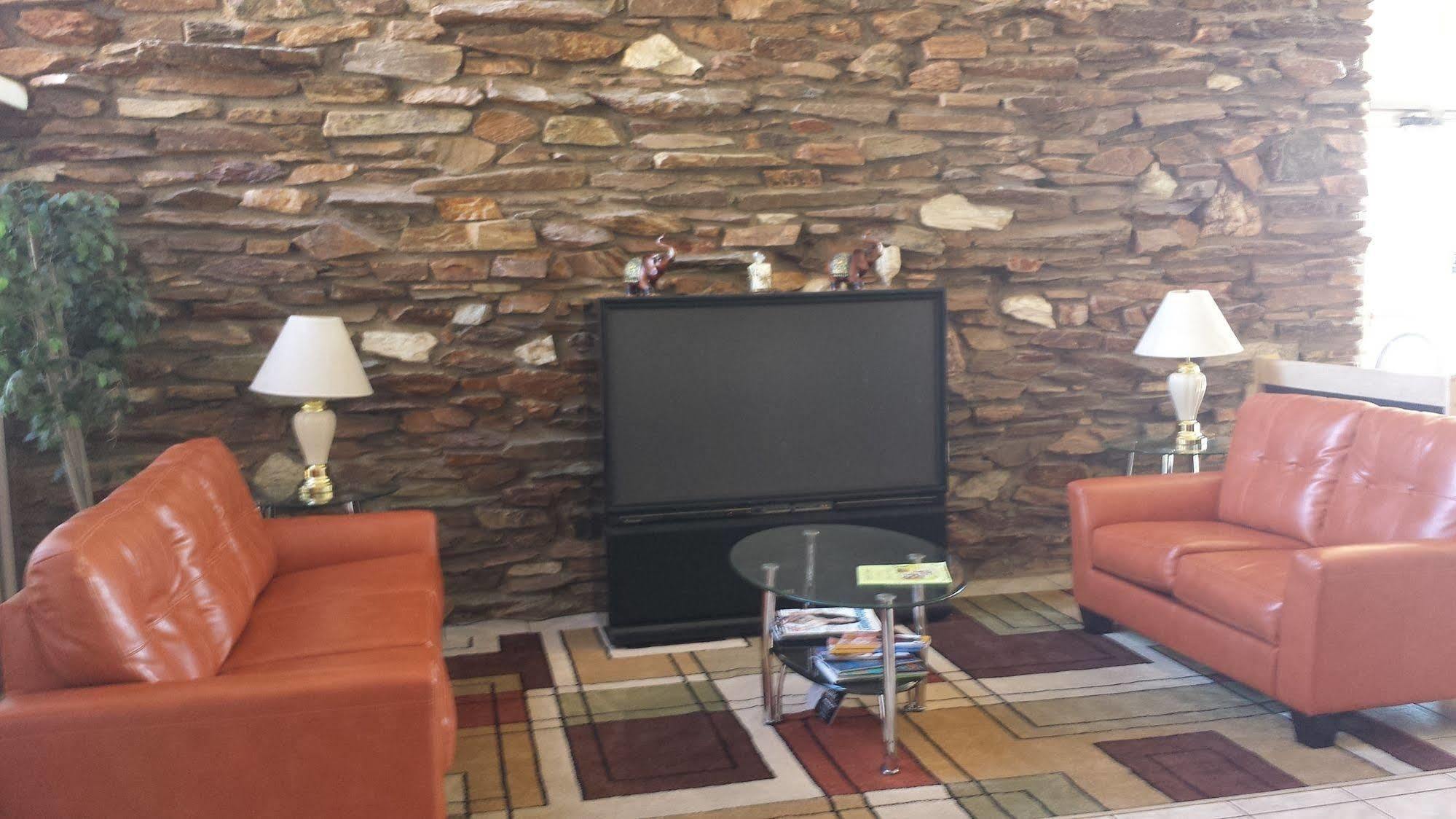 Howard Johnson By Wyndham Phoenix Airport/Downtown Area Extérieur photo