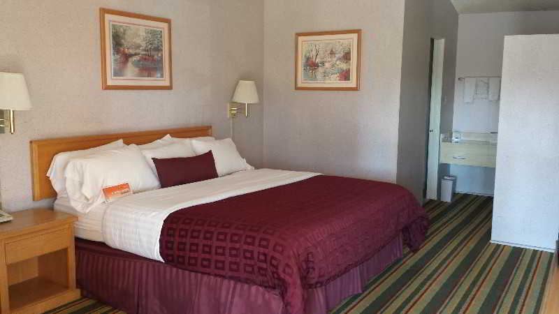 Howard Johnson By Wyndham Phoenix Airport/Downtown Area Extérieur photo